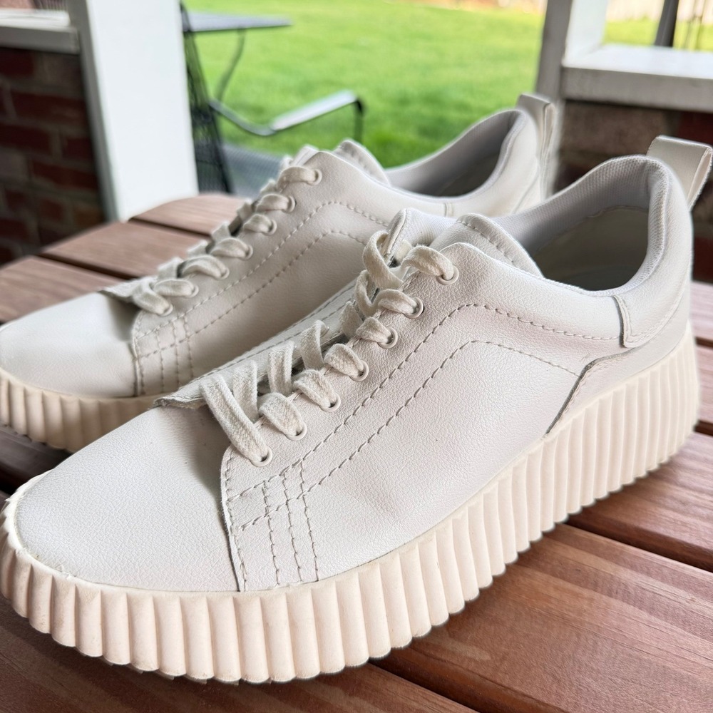 Dolce Vita Devote White Platform Sneakers Ridged‎ Sole Lace Up Shoes Womens 9